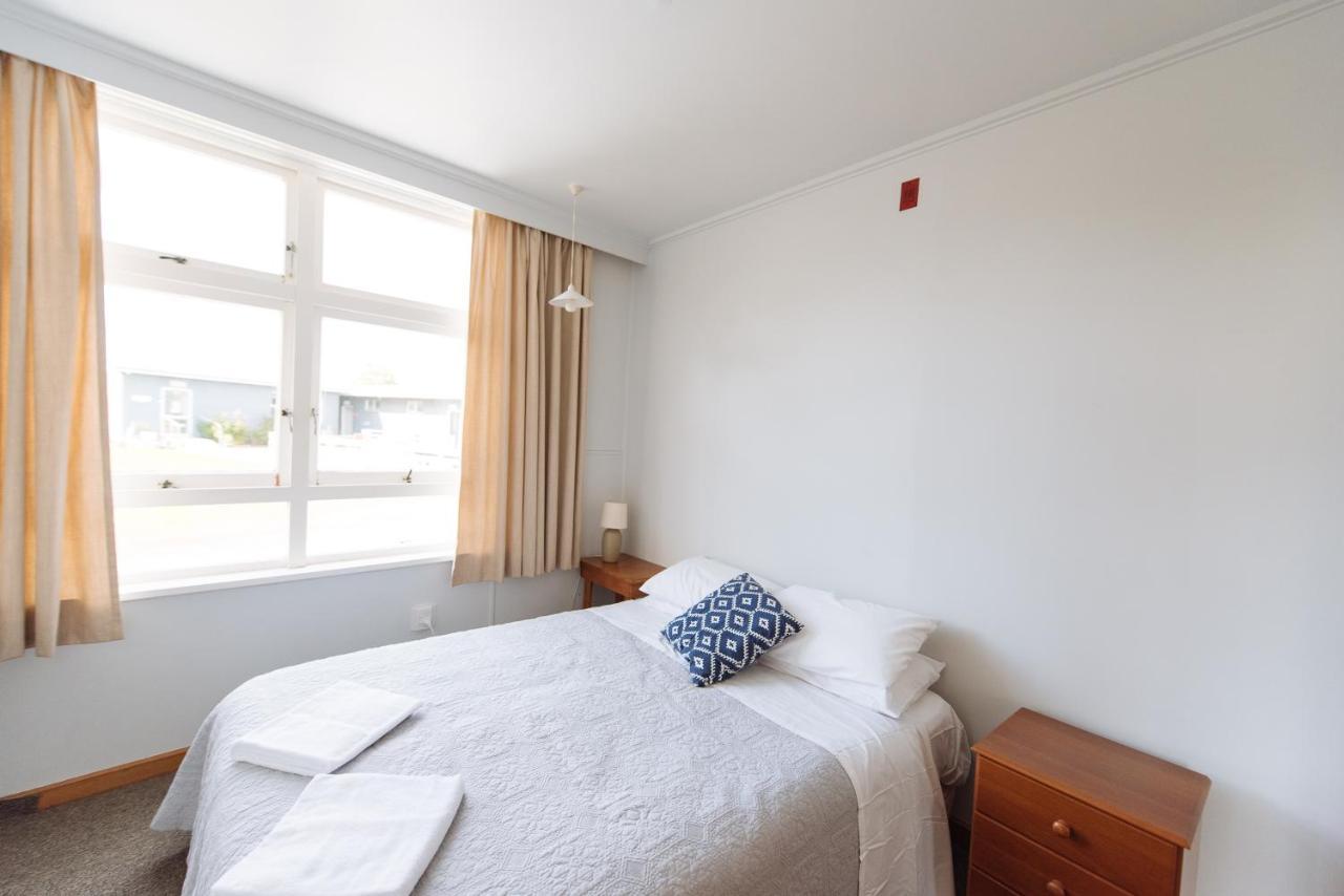 Koru Flat Apartman Pounawea Kültér fotó