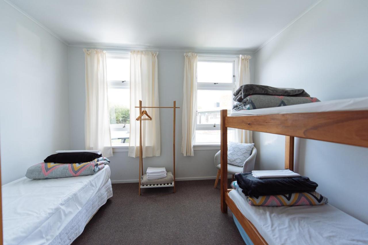 Koru Flat Apartman Pounawea Kültér fotó